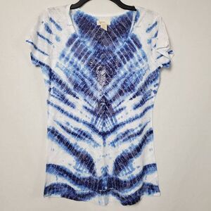 Madison & Berkley Medium White/Blue Embellished T-Shirt, NWOT
